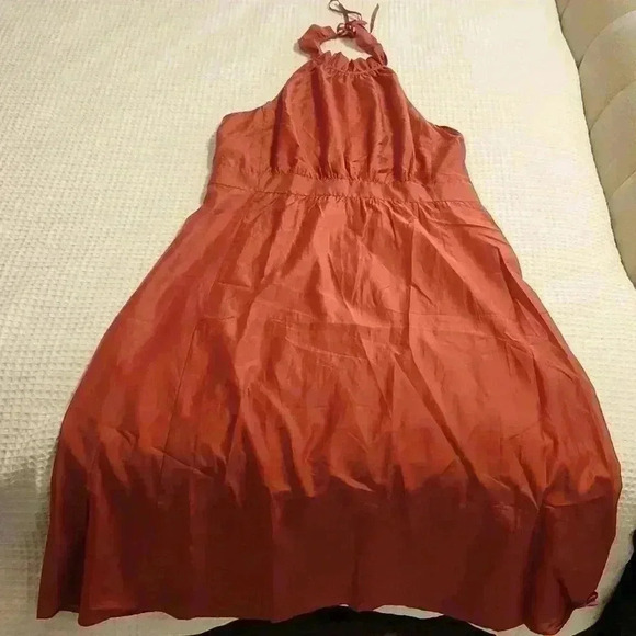 BANANA REPUBLIC HALTER MIDI DRESS - Picture 4 of 8